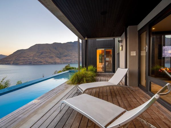 Queenstown luxury private villa