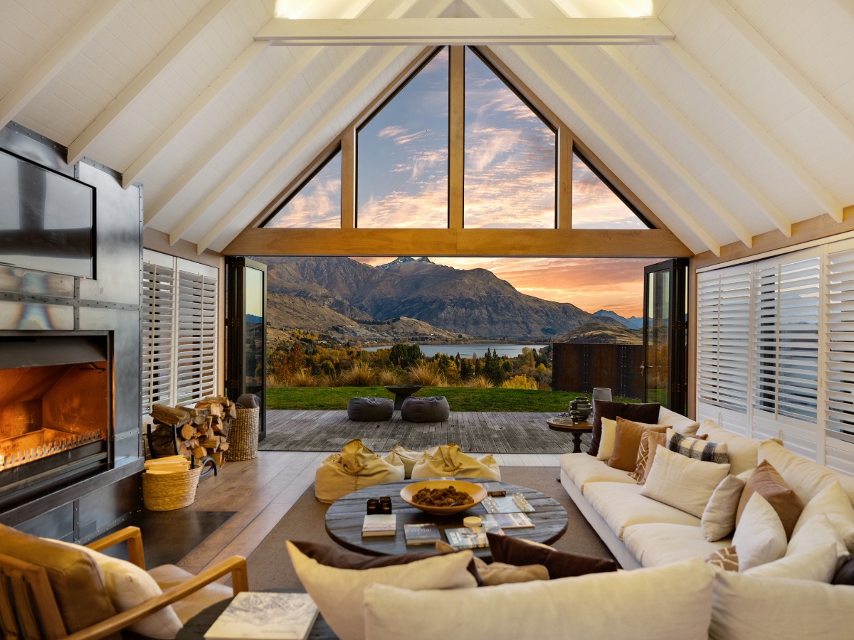 6 Luxury Holiday Homes in New Zealand for Large Families and Group Stays