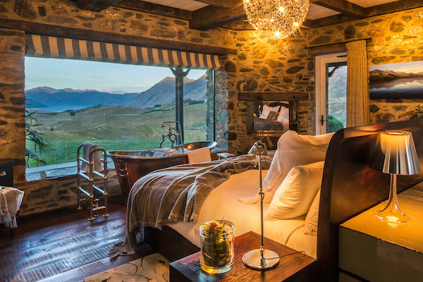 8 Luxury Stays in Queenstown & Wanaka