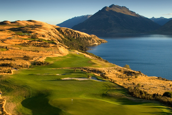 Why New Zealanders are booking bespoke villa staycations this year