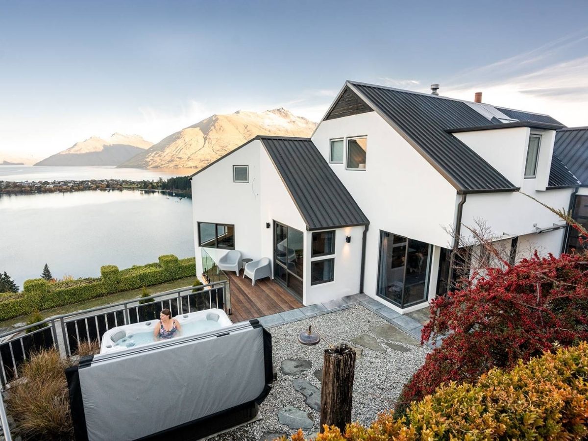 Castle Cliff Queenstown