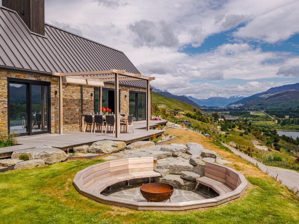 Sicilian Luxury Retreat Queenstown