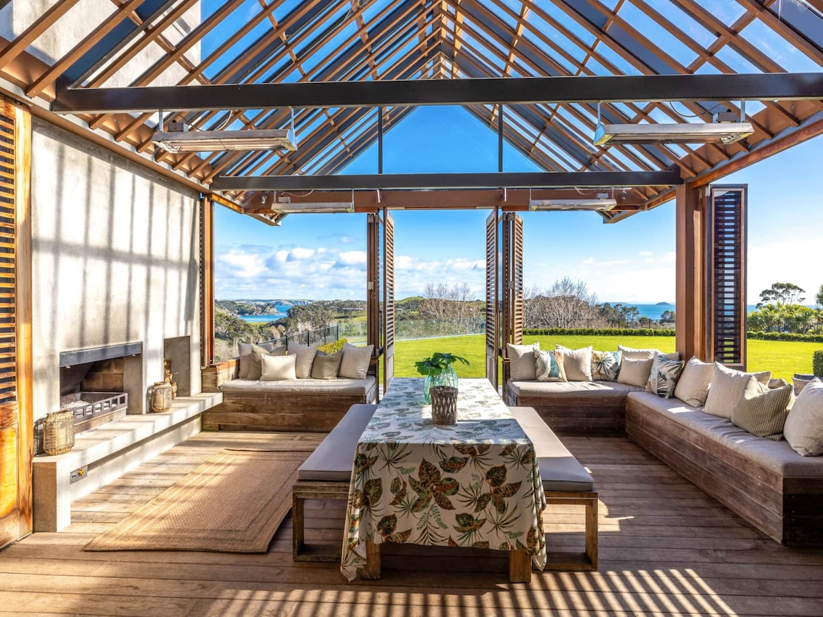 The Estate – Oneroa Bay Waiheke Island